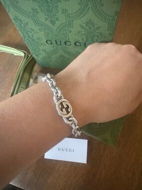 Gucci Silver Chain Bracelet with GG Medallions and Lion Charm